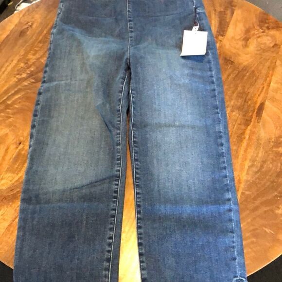 NYDJ Spanspring Pull-On Dakota Capri Jeans- Caliente Size medium - Picture 7 of 11